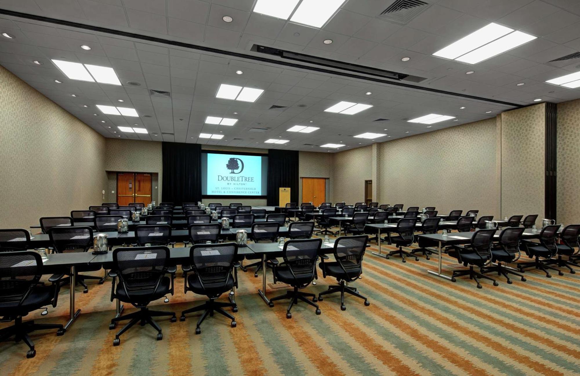 Doubletree By Hilton Hotel St. Louis - צ'סטרפילד מראה חיצוני תמונה