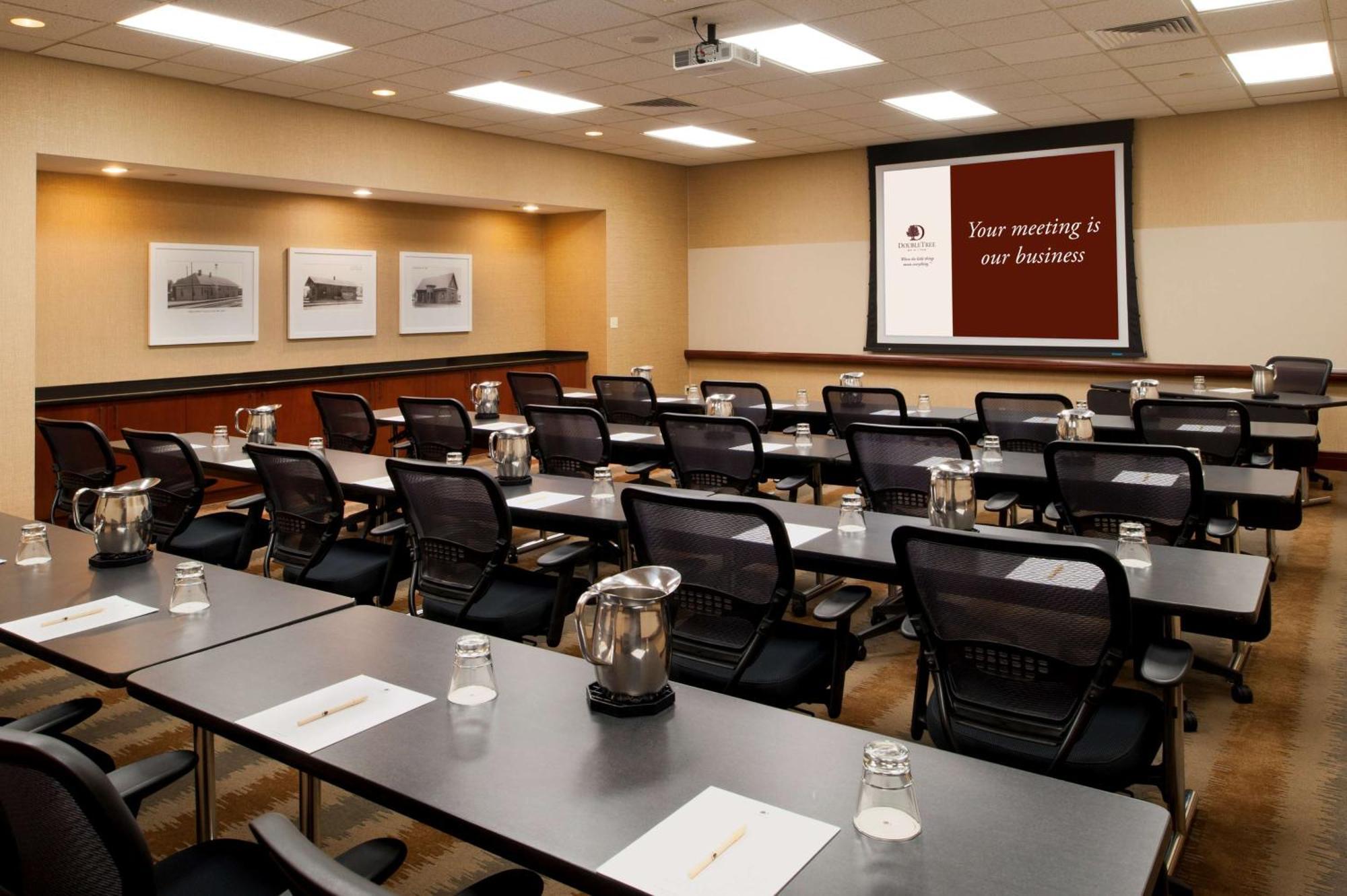Doubletree By Hilton Hotel St. Louis - צ'סטרפילד מראה חיצוני תמונה