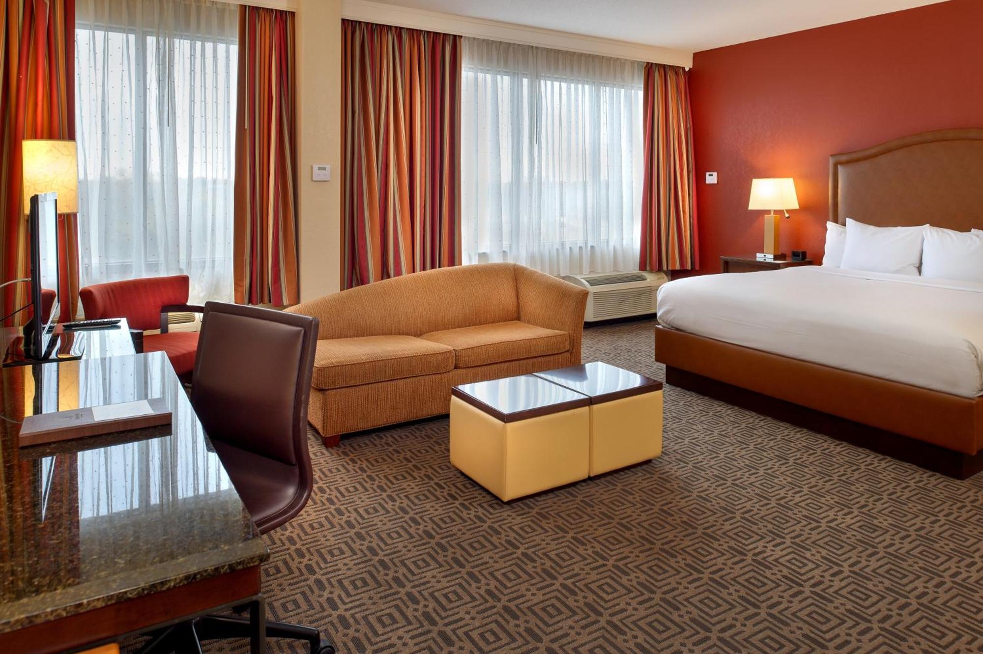 Doubletree By Hilton Hotel St. Louis - צ'סטרפילד מראה חיצוני תמונה