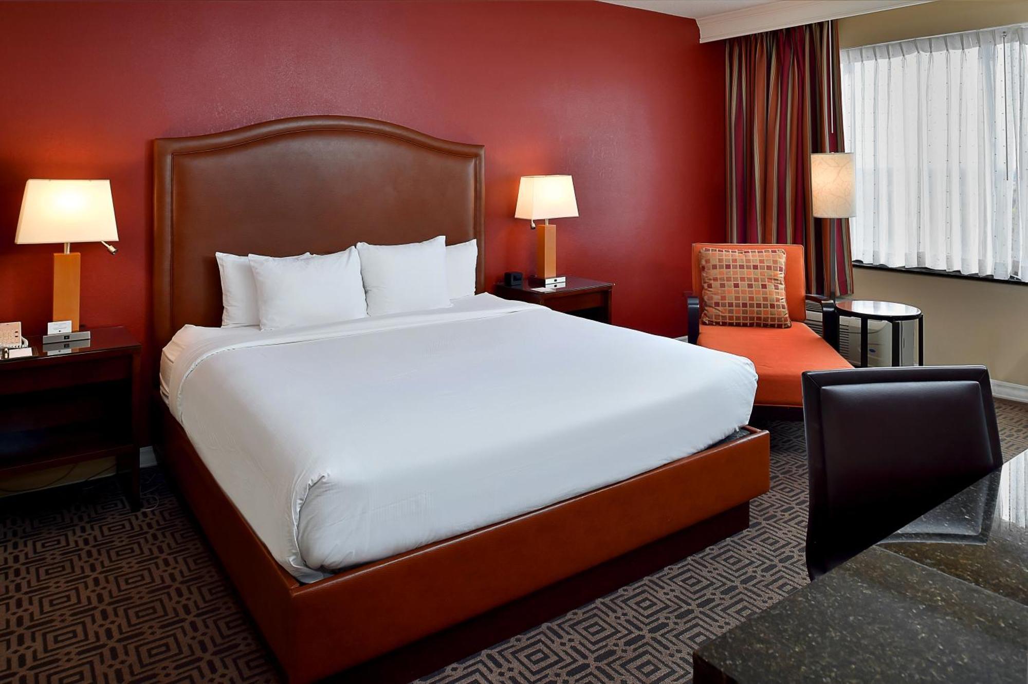 Doubletree By Hilton Hotel St. Louis - צ'סטרפילד מראה חיצוני תמונה